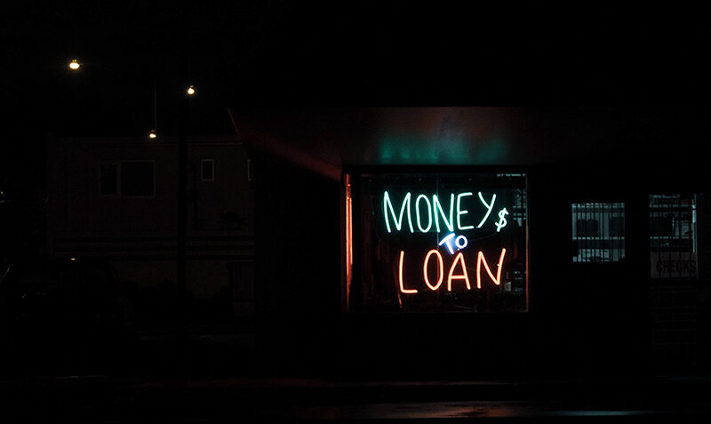 Höga lån trots låg utbildningsnivå – våra bästa tips